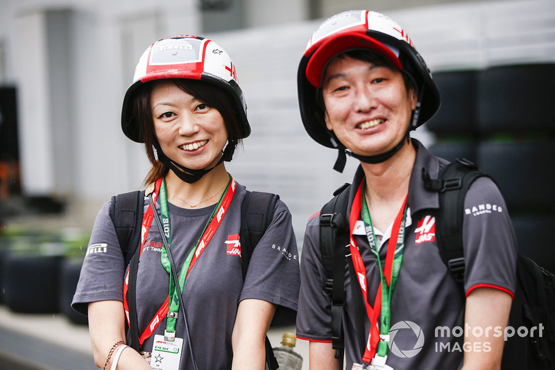 Haas F1 fans.