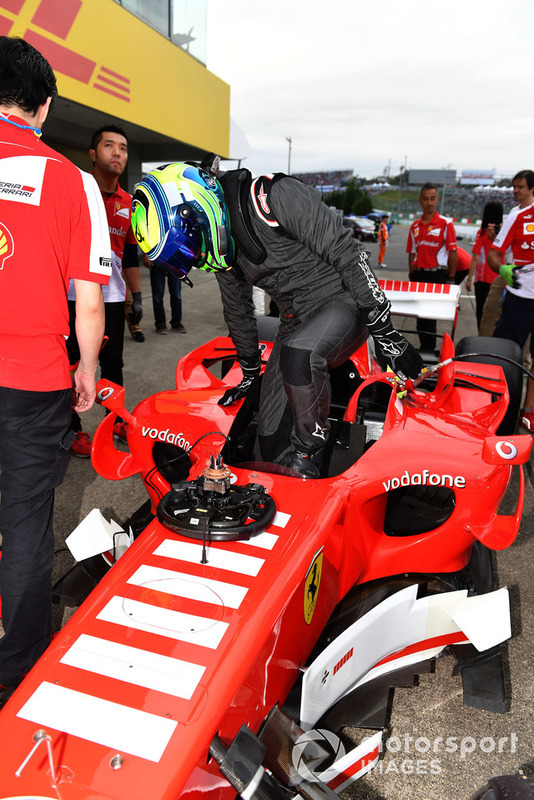 Felipe Massa, Ferrari at Legends F1 30th Anniversary Lap Demonstration 