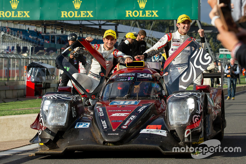 ganadores LMP2 #38 Jackie Chan DC Racing Oreca 07 Gibson: Ho-Ping Tung, Gabriel Aubry, Stephane Richelmi