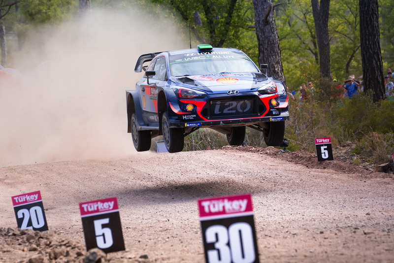 Hayden Paddon, Sebastian Marshall, Hyundai Motorsport Hyundai i20 Coupe WRC