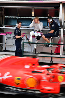 Nikita Mazepin, Force India F1 on the pit wall gantry