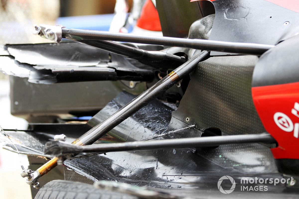 The car of Fernando Alonso, Ferrari F10 after the crash