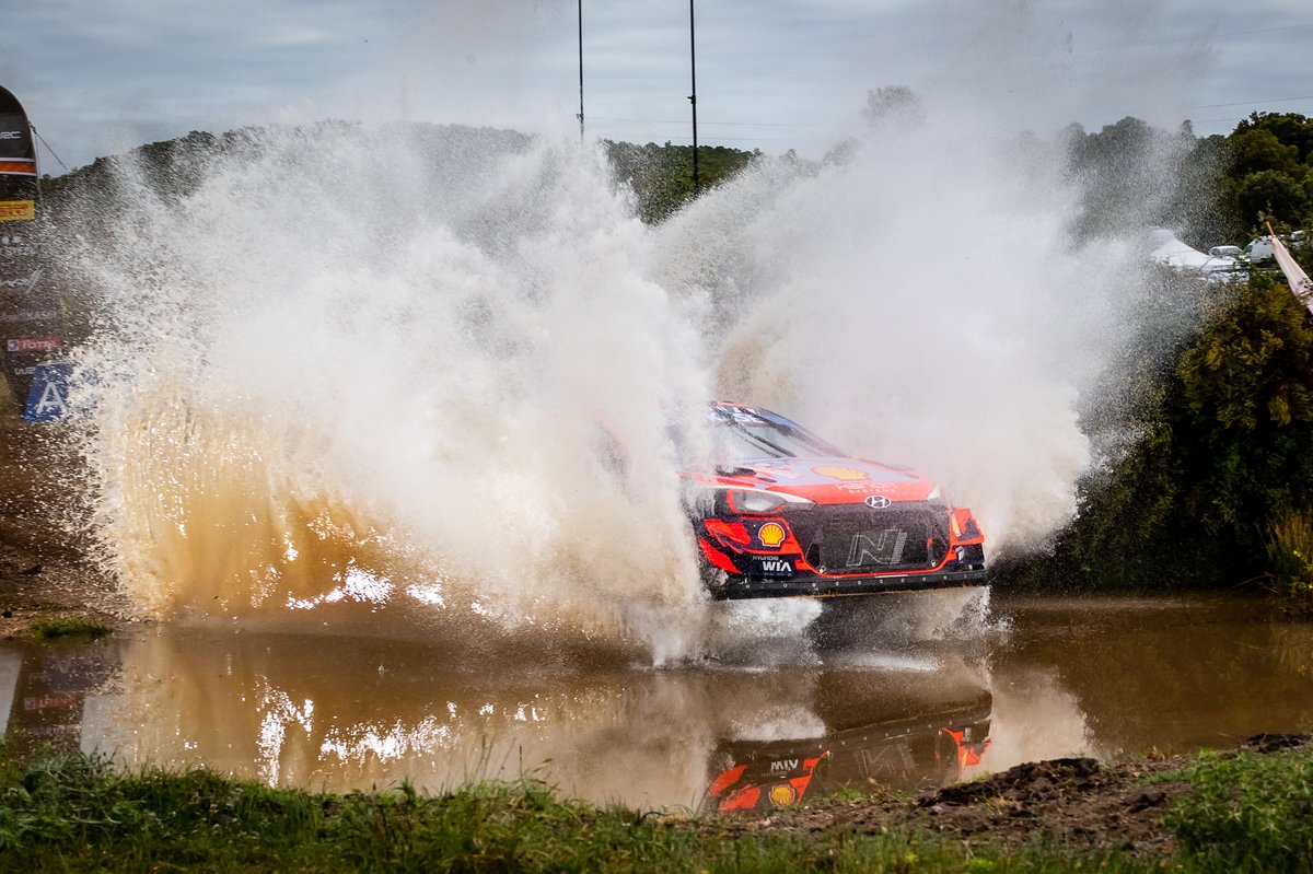 Thierry Neuville, Martijn Wydaeghe, Hyundai Motorsport Hyundai i20 Coupe WRC