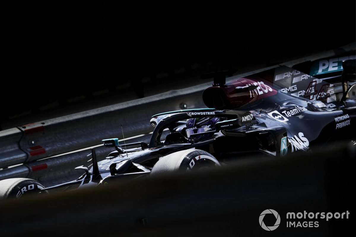 Lewis Hamilton, Mercedes W12
