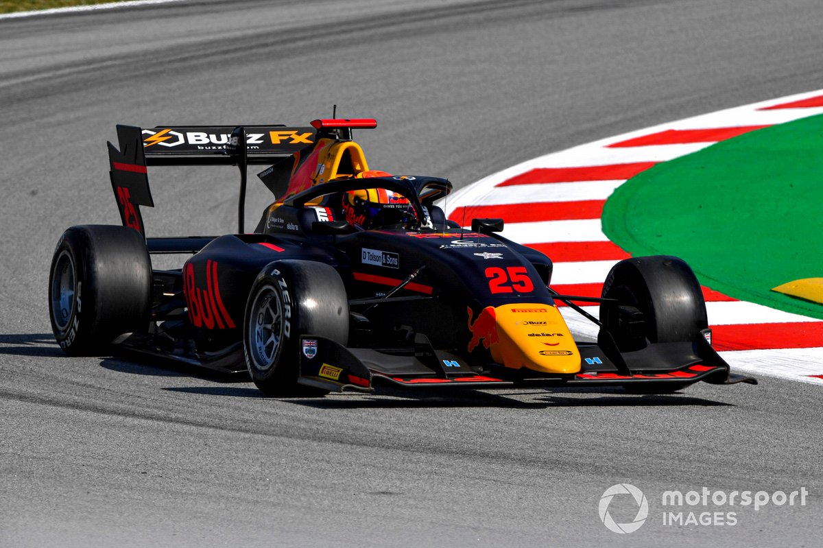 Jonny Edgar, Carlin Buzz Racing