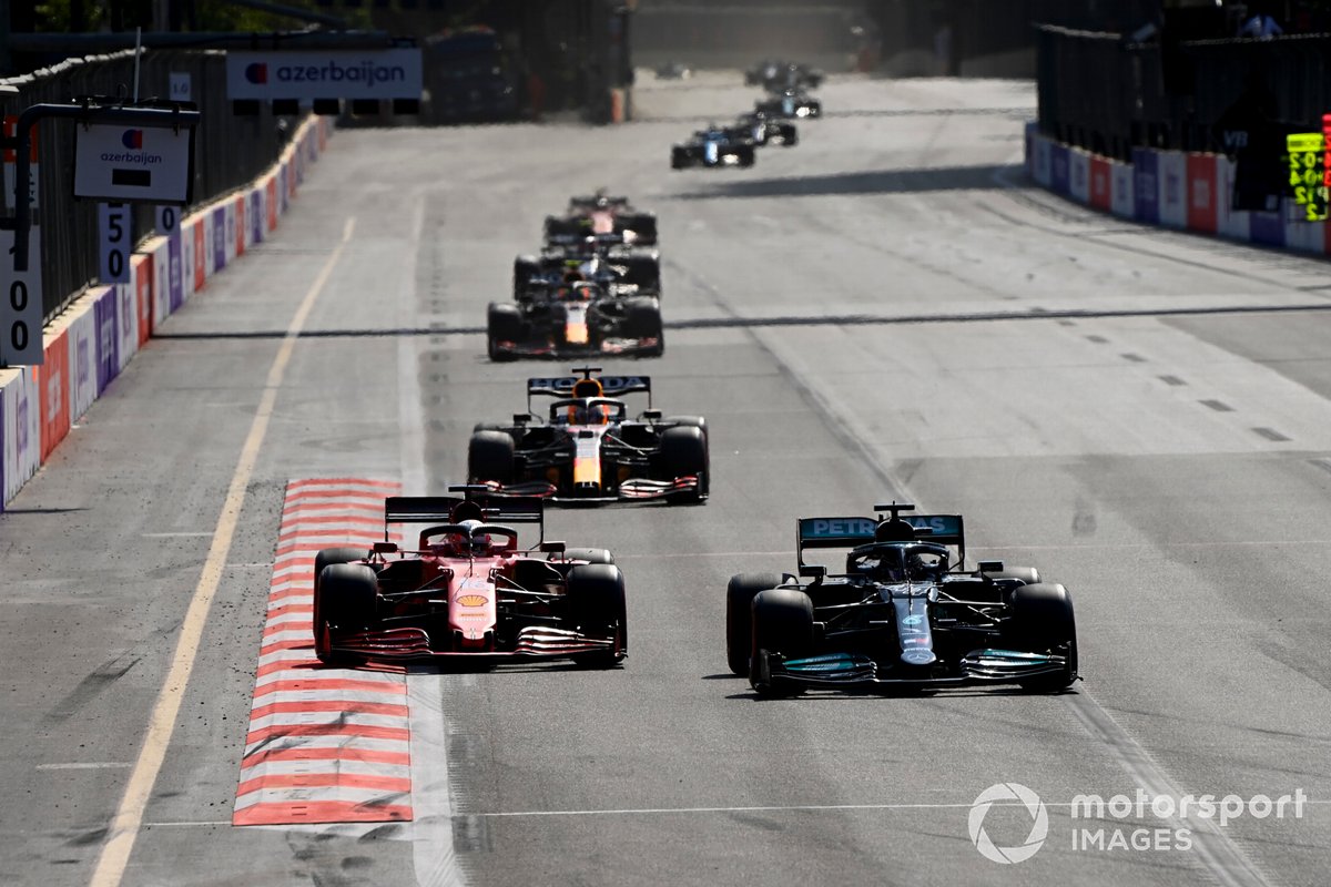 Lewis Hamilton, Mercedes W12, Charles Leclerc, Ferrari SF21