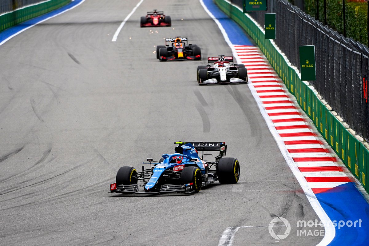 Esteban Ocon, Alpine A521, Kimi Raikkonen, Alfa Romeo Racing C41