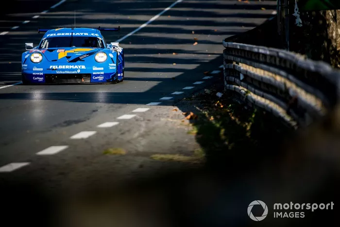 #78 Proton Competition Porsche 911 RSR: Horst Felbermayr Jr., Michele Beretta, Max van Splunteren