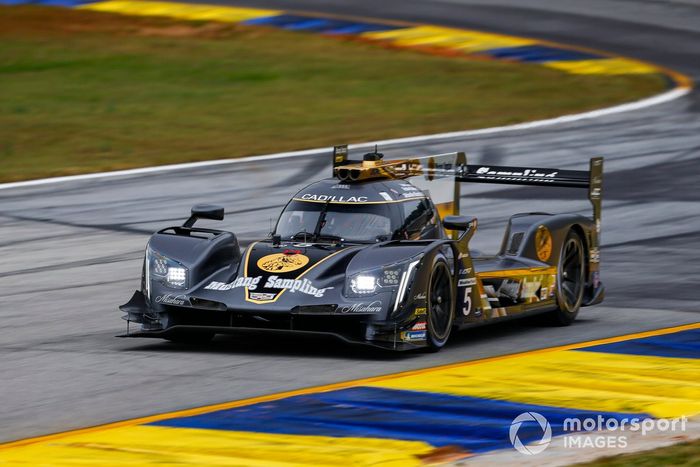 #5 Mustang Sampling Racing / JDC-Miller MotorSports Cadillac DPi, DPi: Sebastien Bourdais, Loic Duval, Tristan Vautier