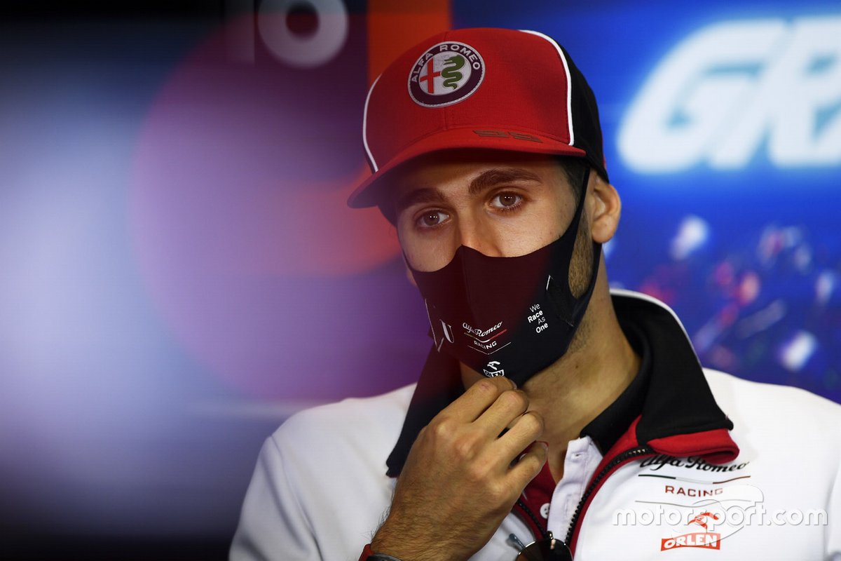 Antonio Giovinazzi, Alfa Romeo, in conferenza stampa