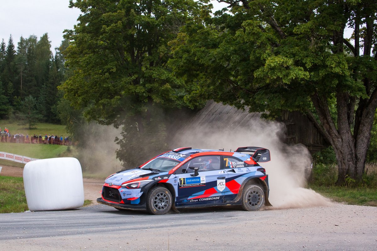 Pierre-Louis Loubet, Vincent Landais, Hyundai 2c Competition Hyundai i20 Coupe WRC