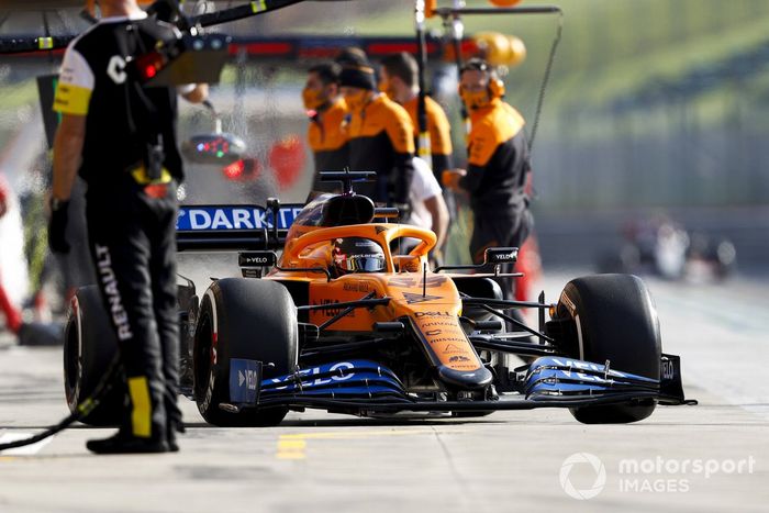 Carlos Sainz Jr., McLaren MCL35