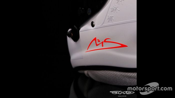 Capacete de Sebastian Vettel em homenagem a Michael Schumacher no GP de Eifel de F1