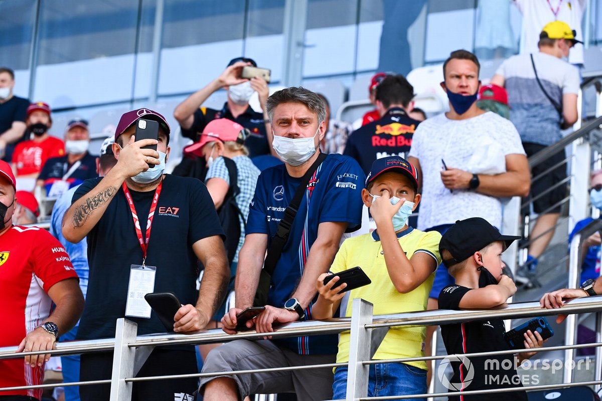 Fans