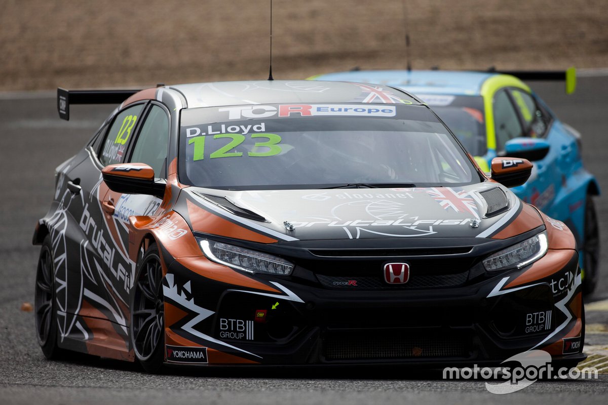 Daniel Lloyd, Brutal Fish Racing Team, Honda Civic Type R TCR