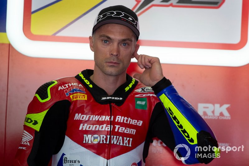 Leon Camier, Honda WSBK Team
