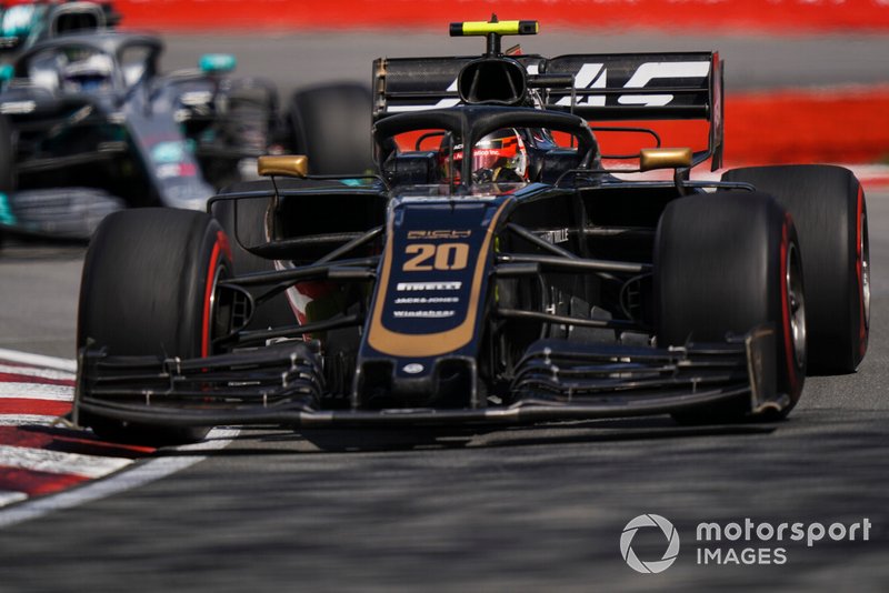 Kevin Magnussen, Haas VF-19