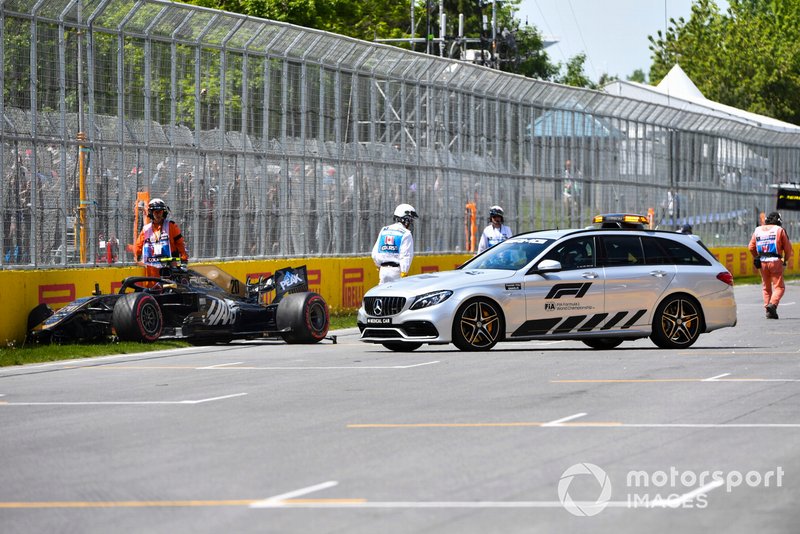Kevin Magnussen, Haas VF-19