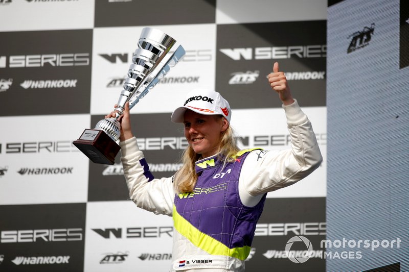 Podio: segundo lugar Beitske Visser