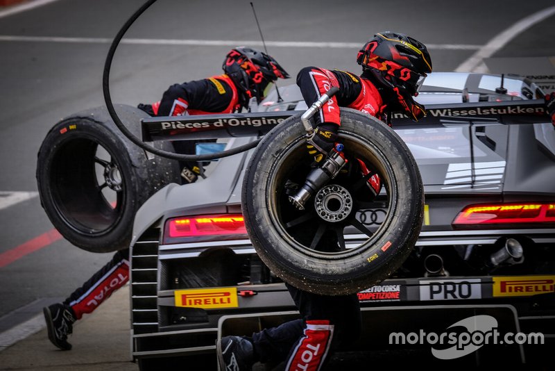 #1 Belgian Audi Club Team WRT Audi R8 LMS GT3 2019: Ezequiel Perez Companc, Dries Vanthoor