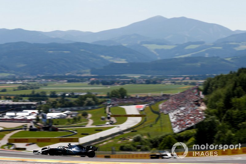 Lewis Hamilton, Mercedes AMG F1 W10