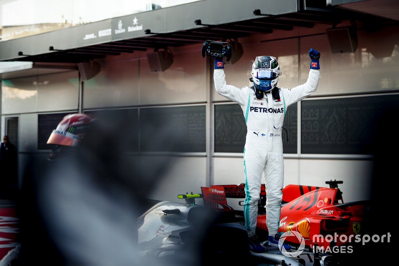 Valtteri Bottas, Mercedes AMG F1 festeggia al Parco Chiuso