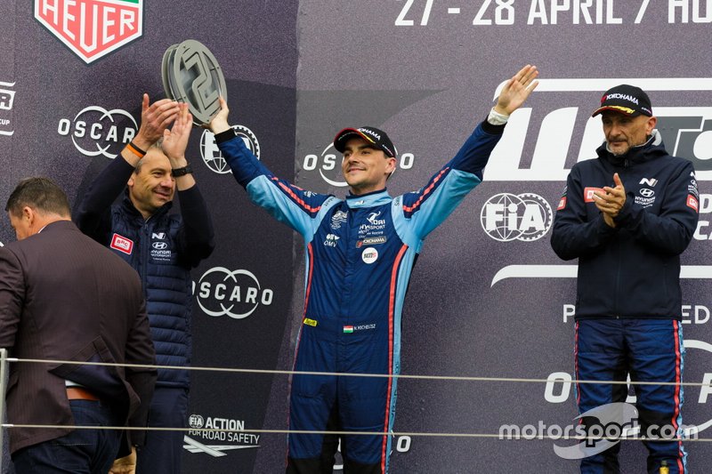 Podium: Norbert Michelisz, BRC Hyundai N Squadra Corse Hyundai i30 N TCR, Gabriele Tarquini, BRC Hyundai N Squadra Corse Hyundai i30 N TCR