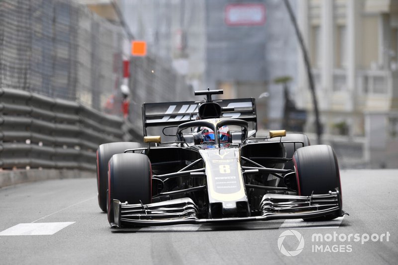 13: Romain Grosjean, Haas F1 Team VF-19, 1'12.027