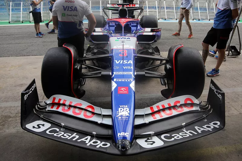 RB F1 Team VCARB 01 détails techniques