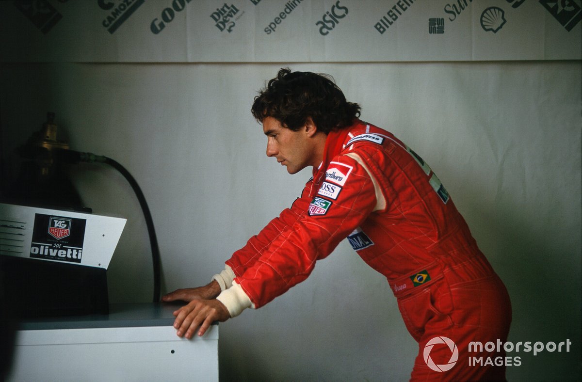 セナ、限界を探してデータを睨む。1993年カナダGP