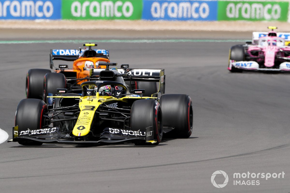Daniel Ricciardo, Renault F1 Team R.S.20, Lando Norris, McLaren MCL35, e Lance Stroll, Racing Point RP20