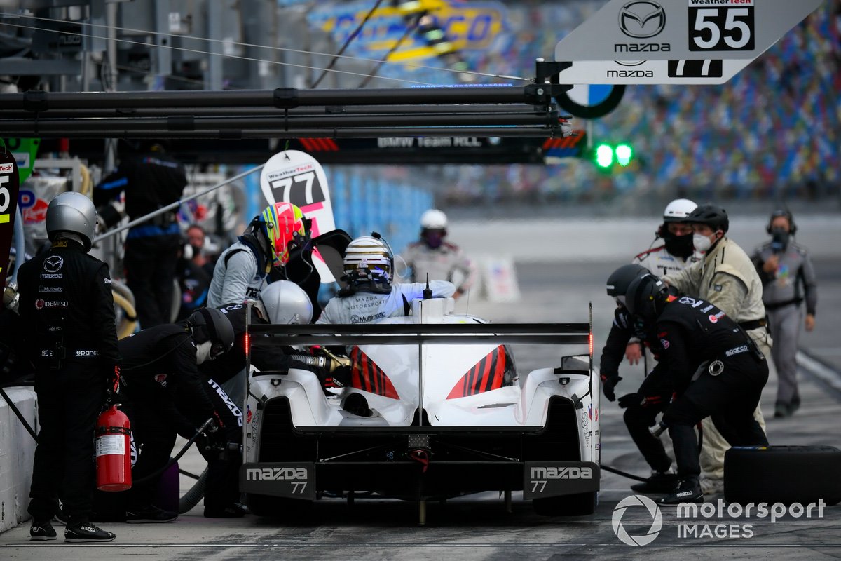 #77 Mazda Team Joest Mazda DPi, DPi: Oliver Jarvis, Tristan Nunez