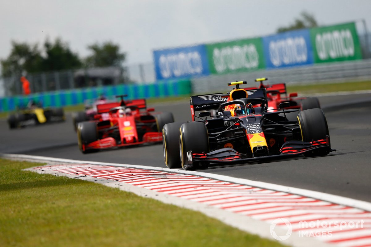 Alex Albon, Red Bull Racing RB16, Charles Leclerc, Ferrari SF1000, Sebastian Vettel, Ferrari SF1000