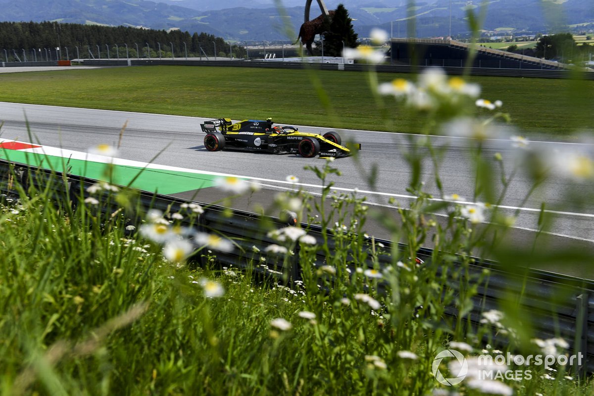 Esteban Ocon, Renault F1 Team R.S.20