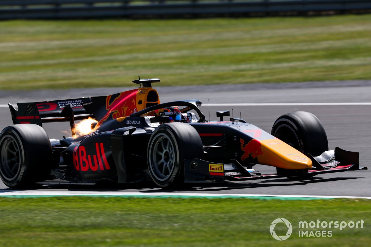 Yuki Tsunoda, Carlin
