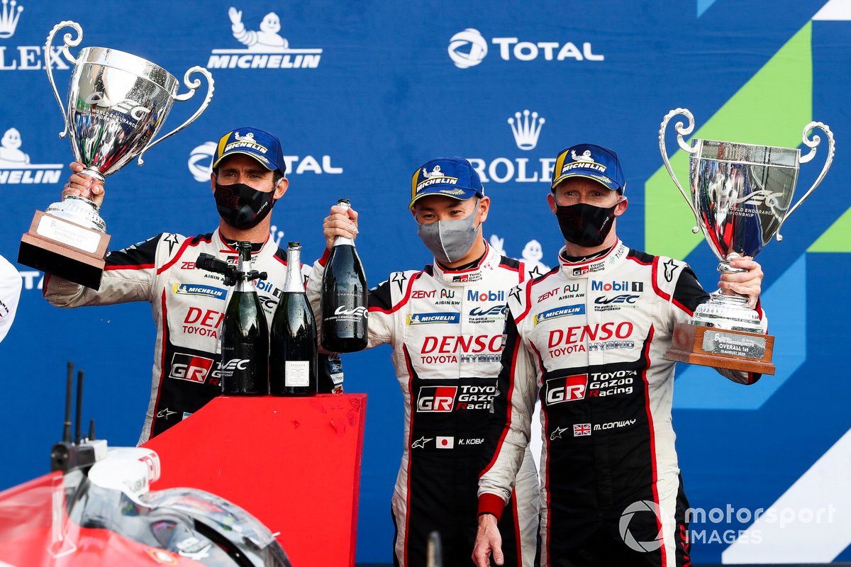 Podio: ganadores: #7 Toyota Gazoo Racing Toyota TS050: Mike Conway, Kamui Kobayashi, José María López