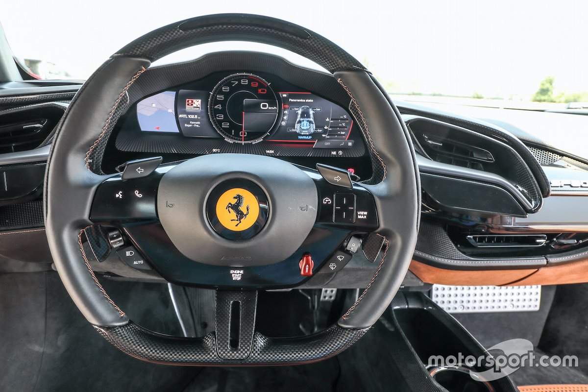 Ferrari SF90 Stradale