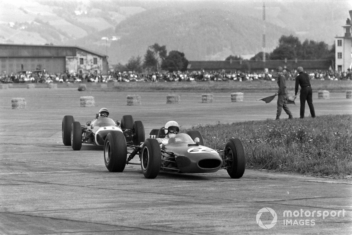 Bob Anderson, Brabham BT11 Climax, Jo Bonnier, Brabham BT7 Climax