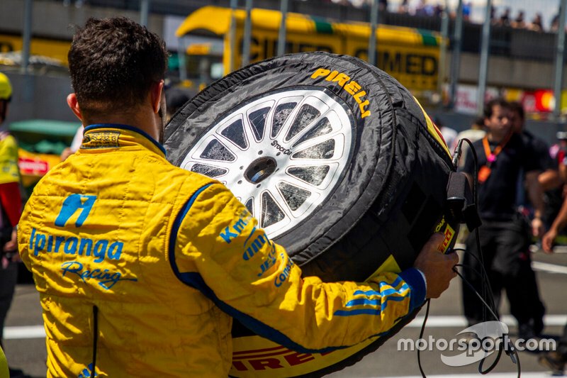 Pneus Pirelli - Stock Car Brasil