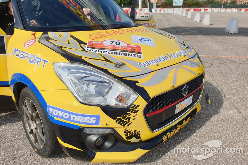 Suzuki Swift Sport, dettaglio anteriore