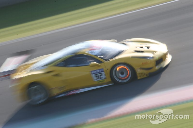#92 Ferrari 488 Challenge, Baron Motorsport: Sam Smeeth