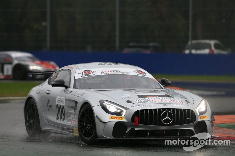 #209 Mercedes AMG-GT4, Nova Race Events: Marchetti-Mantori