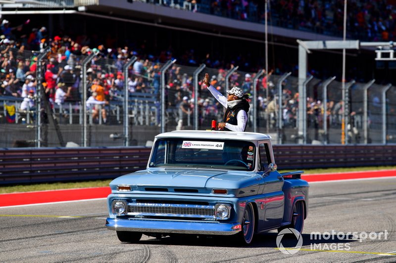 Lewis Hamilton, Mercedes AMG F1, durante la drivers parade