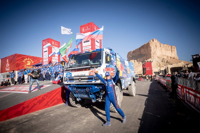 #516 Team KAMAZ Master: Anton Shibalov, Dmitrii Nikitin, Ivan Tatarinov