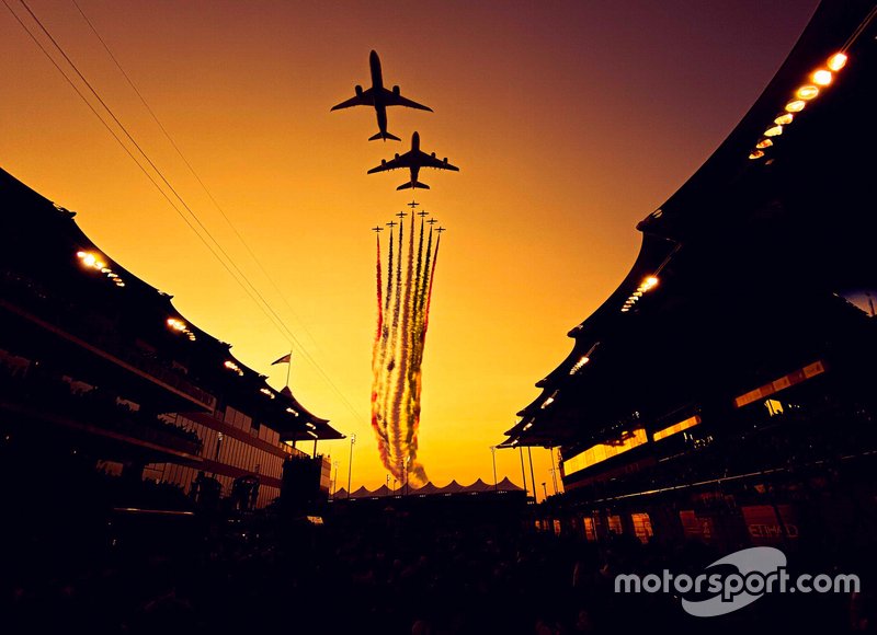 Planes flying over main straight