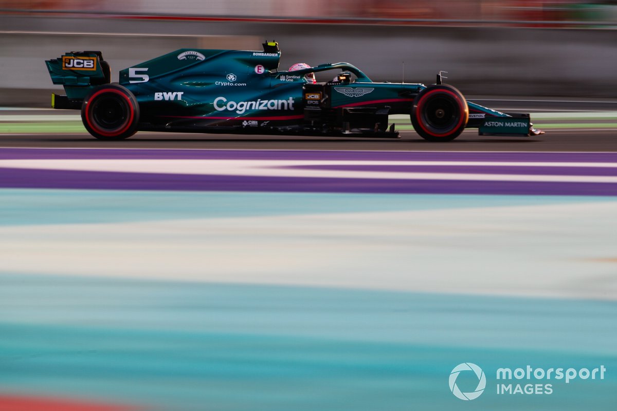 Sebastian Vettel, Aston Martin AMR21