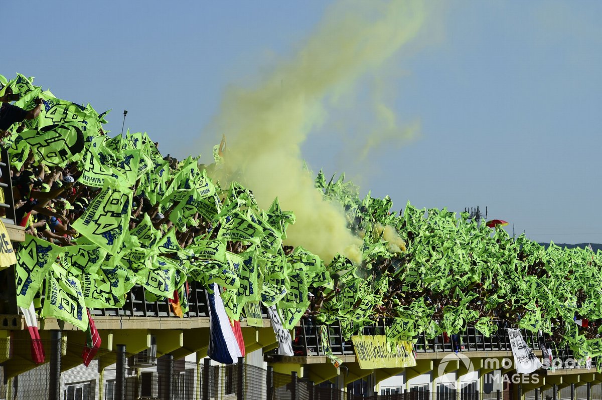 Des supporters de Valentino Rossi