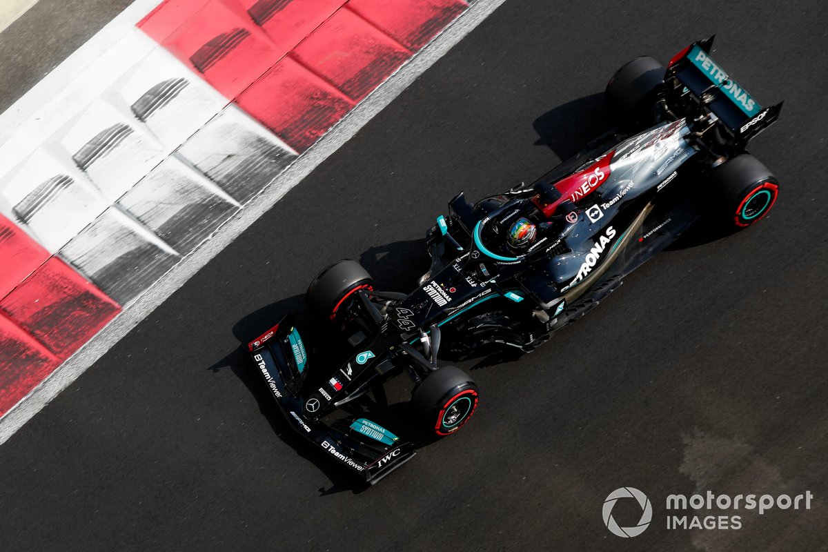 Lewis Hamilton, Mercedes W12