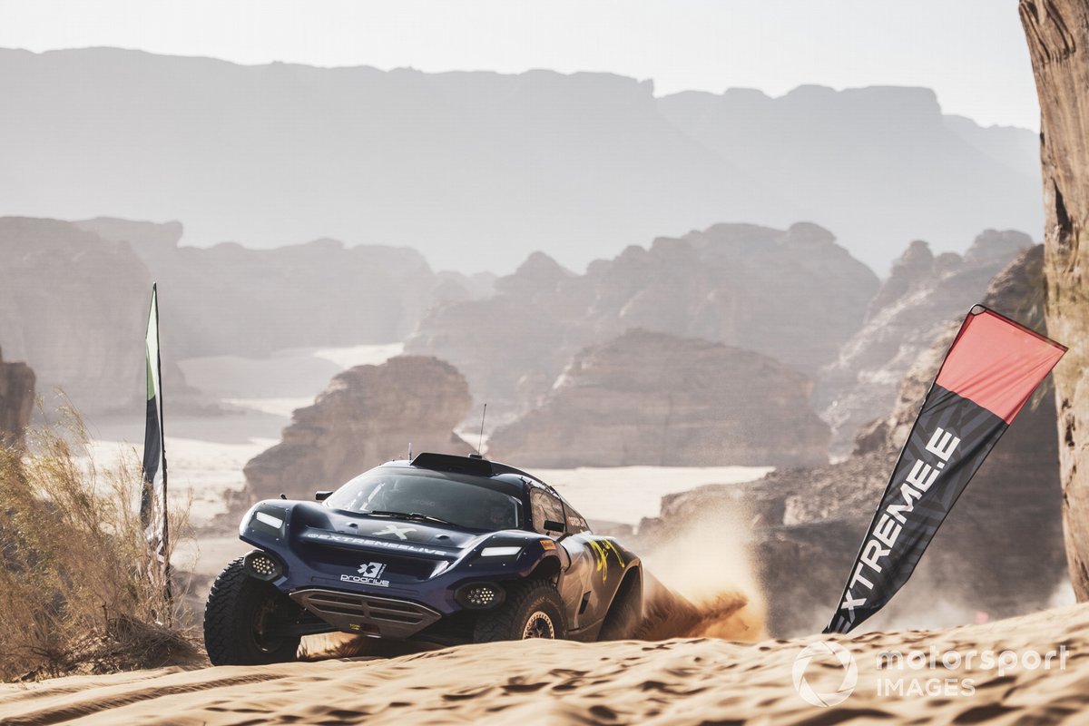 Cristina Gutiérrez, Sebastien Loeb, X44