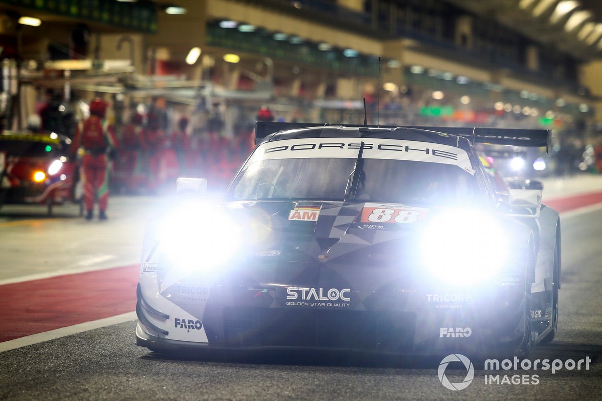 #88 Dempsey-Proton Racing Porsche 911 RSR: Khalid Al Qubaisi, Jaxon Evans, Marco Holzer